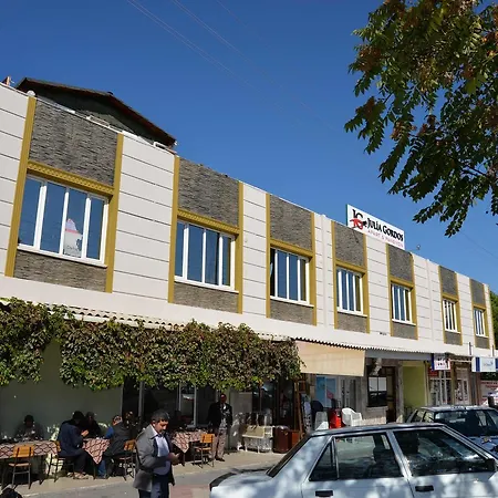 Julia Gordos Apartmanhotel *