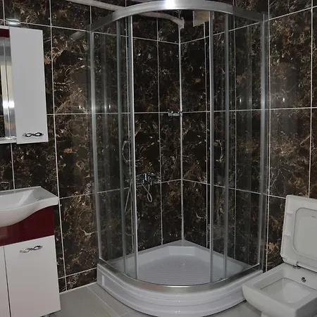 Julia Gordos Apartmanhotel Gördes
