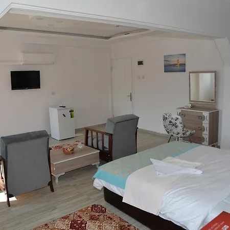 Julia Gordos Apartmanhotel Gördes
